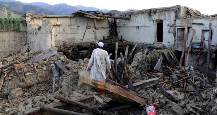 Tërmet me intensitet prej 6,3 ballë përsëri e goditi Afganistanin perëndimor