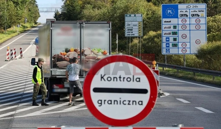 Полска и Чешка ќе ги прошират граничните контроли кон Словачка поради мигрантите
