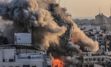 Armata izraelite njoftoi se gjatë ditëve të kaluara ka hedhur 6.000 bomba mbi Gazë