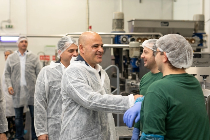 Ковачевски и Битиќи во Мако маркет, компанија што со 10 милиони денари државна поддршка ги проширува капацитетите