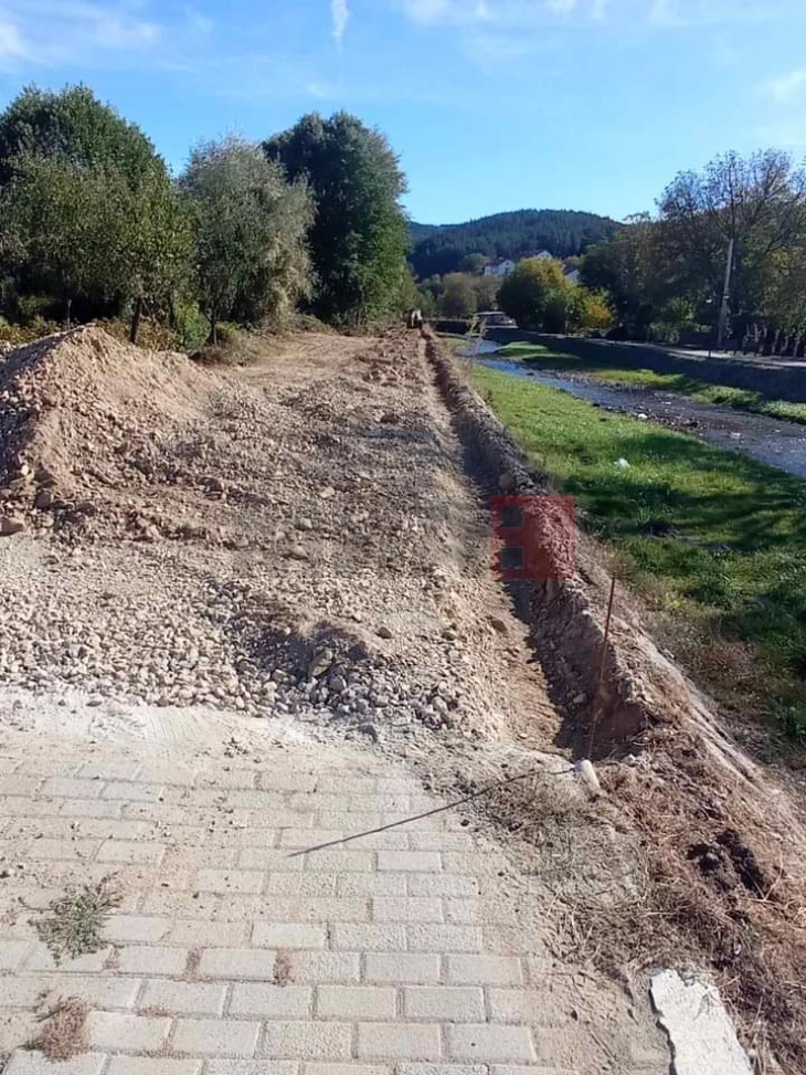 Во Берово започна изградбата на нова пешачка и велосипедска патека
