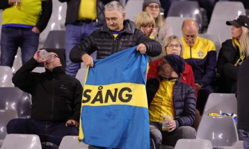 Tifozët suedezë do të shoqërohen nga policia prej të stadiumi e deri te aeroporti për shkak të kërcënimit për sulm të sërishëm