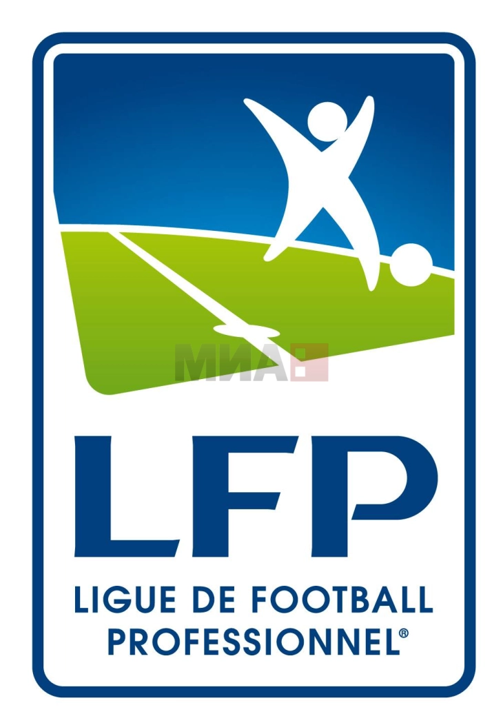Минута молк на фудбалските натпревари во Франција