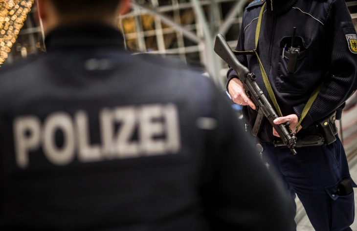 Lëndohen 65 policë në protestat propalestineze në Berlin