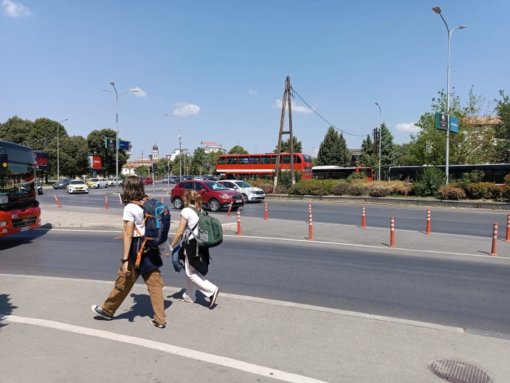 Јавниот превоз во Скопје во понеделник ќе сообраќа по неделен возен ред