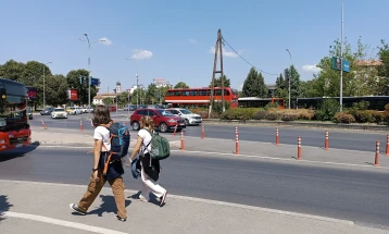 Јавниот превоз во Скопје во понеделник ќе сообраќа по неделен возен ред