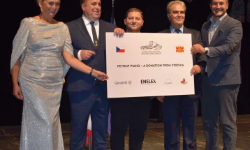 Концертното пијано - донација за Националната опера и балет е потврда за трајните врски со Чешката Република