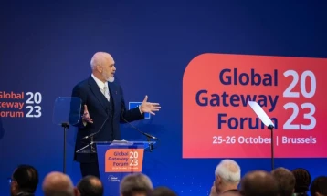 Rama në Forumin “Global Gateway” : “Martesa me BE-në është më e vështira, por ja vlen”, porosis Shqipëria dhe Ballkani Perëndimor të mos ndahen nga programet financuese europiane