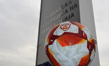 ФФМ донираше 13.800 фудбалски топки на клубовите од сите натпреварувања