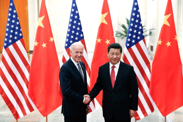 САД и Кина подготвуваат средба меѓу Бајден и Си во Сан Франциско