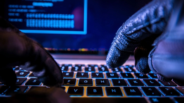 Руски хакери напaднале веб-страни на повеќе аеродроми во САД
