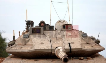 Bi-Bi-Si: Tanke dhe automjete të blinduara po lëvizin drejt qytetit të Gazës