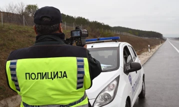Во Скопје 340 казнети возачи, 87 за брзо возење