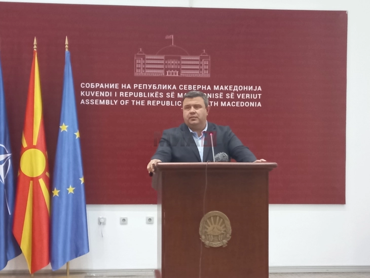 Мицевски: Испратениот документ за предлог-состав на нова влада е со вчерашен датум 