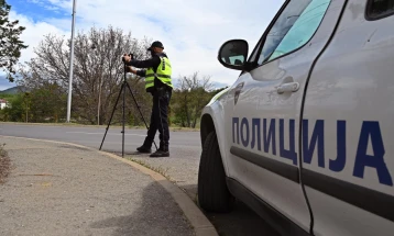 За брзо возење казни за 79 возачи, од 327 санкционирани во Скопје