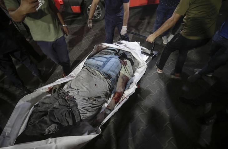 Një reporter i një televizioni palestinez ka vdekur në sulmin izraelit ndaj shtëpisë së tij në Kan Junis, në Rripin e Gazës