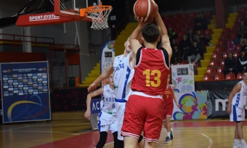 Двоен пораз на македонските кошаркарски кадети од Романија