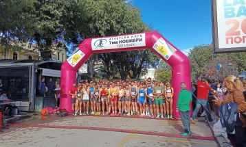 Дарио Ивановски и Греса Бакраги победници на 10 километри на третиот маратон „Рун -Гевгелија 2023“