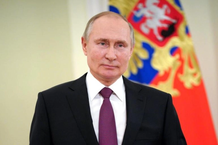 Путин повторно се кандидира и на власт останува најмалку до 2030 година, наведува Ројтерс од свои извори