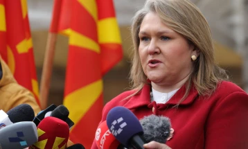 Северна Македонија е безбедна земја чиј приоритет е зачувување на регионалната безбедност, вели Петровска