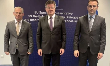 РСЕ: Главните преговарачи на Косово и Србија идната недела на средба во Брисел