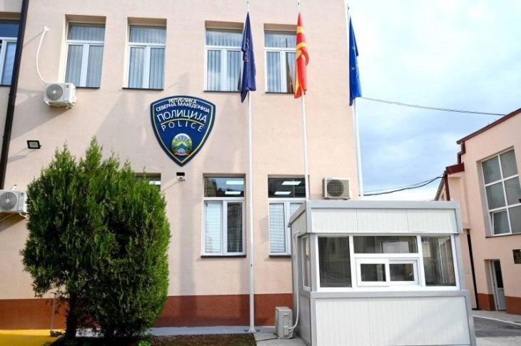Кумановската полиција не добила пријава од општината, ниту забележала плоча во село Сопот