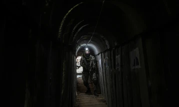 Ushtria izraelite kumtoi se ka shkatërruar 130 tunele të Hamasit në Gazë