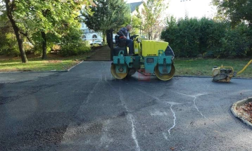 Почна уредувањето патеки  во Соколанскиот парк во Куманово