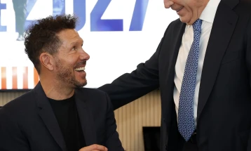 Simeone nënshkroi kontratë të re me Atletiko Madridin