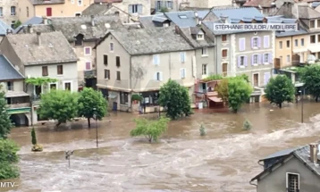 Në Francën veriore vërshohen shtëpi dhe tokë