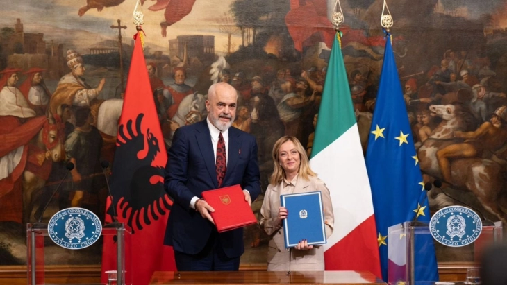 Мелони: Договорот со Албанија е историски модел на соработка меѓу членките на ЕУ и другите земји