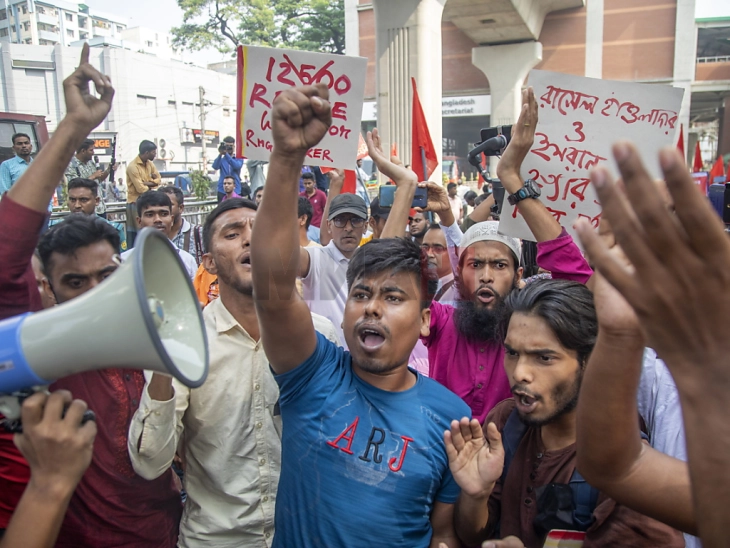 Бангладеш: 150 текстилни фабрики ја прекинаа работата на неодреден период поради големите протести во индустријата