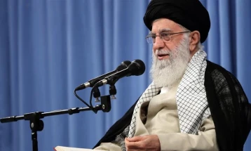 Ајатолахот Хамнеи до Ханија: Иран нема директно да се вклучи во војната во Газа