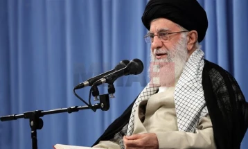 Ajatollahu Hamnei drejtuar Hanias: Irani nuk do të përfshihet direkt në luftën në Gaza