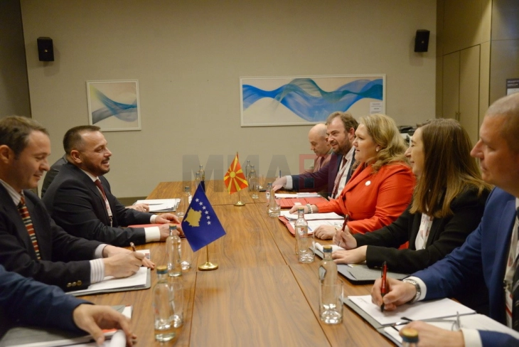 Proceset integruese janë me një rëndësi të veçantë për stabilitetin e rajonit, mesazh nga takimet e Petrovskës me kolegët e Malit të Zi, BeH-së dhe Kosovës