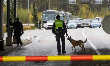 Finland provisionally closes four crossings on Russian border