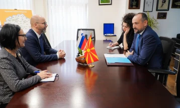 Zëvendëskryeministri Bytyqi ka zhvilluar takim me ambasadorin slloven, Presker