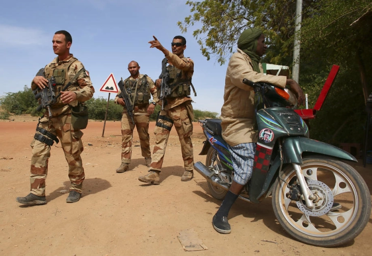 Војската во Мали тврди дека пронашла масовна гробница во североисточниот дел на земјата