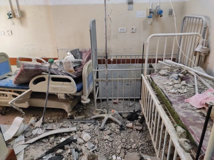 Дваесет и осум предвремено родени бебиња од болница во Газа префрлени во Египет