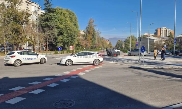 Lëndohet një person në aksidentin tek pishina ushtarake në Aerodrom të Shkupit