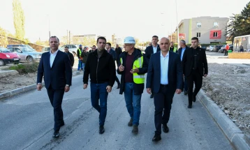 Ковачевски: Во проектот „поврзување со локални патишта во општините“ досега се инвестирани  70 милиона евра