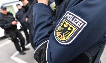 Германската полиција изврши претрес во домовите на осомничените за антисемитски објави на социјалните мрежи