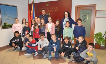 Ученици од општина Илинден на средба со градоначалникот Александар Георгиевски
