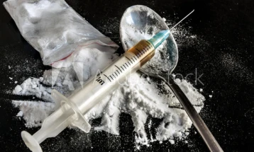 Претрес во Тетово, пронајден хероин
