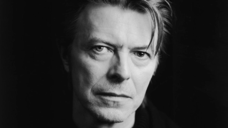 David Bowie's handwritten lyrics could fetch €115,000 at auction