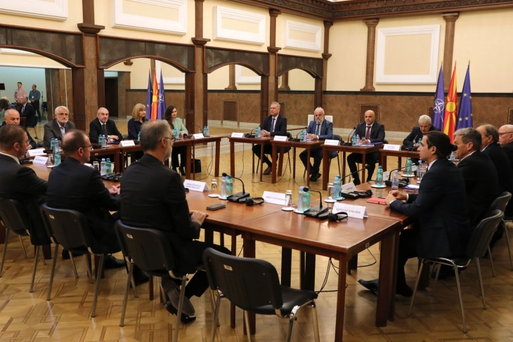Kovaçevski konfirmoi se në takimin e liderëve në Kuvend do të zyrtarizohet data për zgjedhjet
