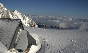 Stuhi bore në Slloveni, nën Triglav lartësia e shtresës së dëborës është 1,5 metra