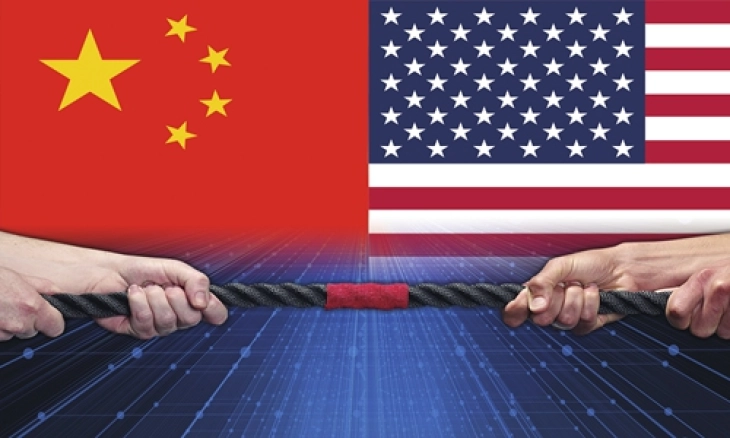 Кина ги повика САД да престанат да го гледаат Пекинг како непријател