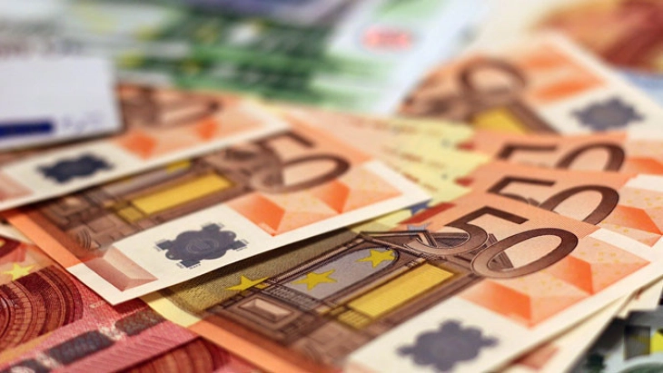 Во Србија повеќе пари пристигаат од дијаспората отколку од странски инвестиции