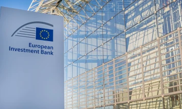 Анкета на ЕИБ: Понудата на кредити затегната во втората половина од годината